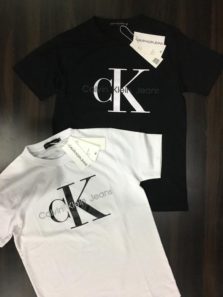 Calvin Klein T-shirt